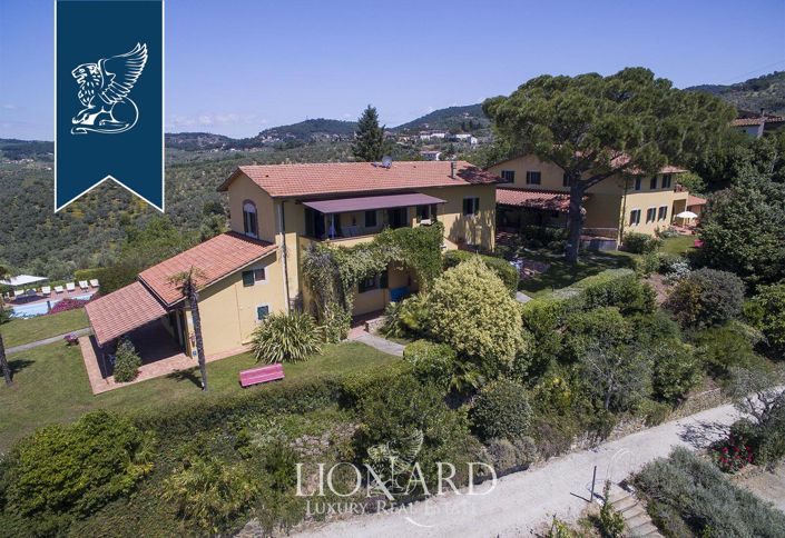 Image No.6-2 Bed Farmhouse for sale