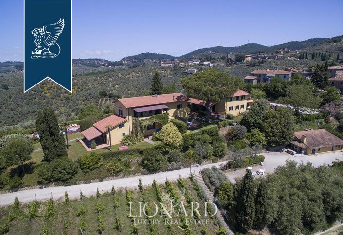 Image No.7-2 Bed Farmhouse for sale