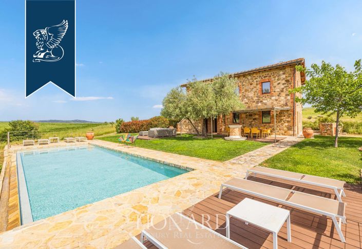 Image No.5-5 Bed Villa for sale