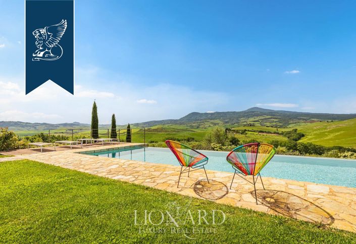 Image No.8-5 Bed Villa for sale