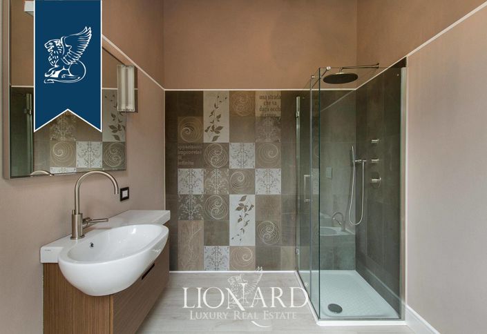 Image No.47-7 Bed Villa for sale