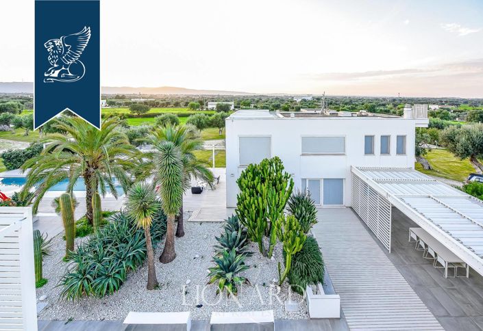 Image No.9-3 Bed Villa for sale