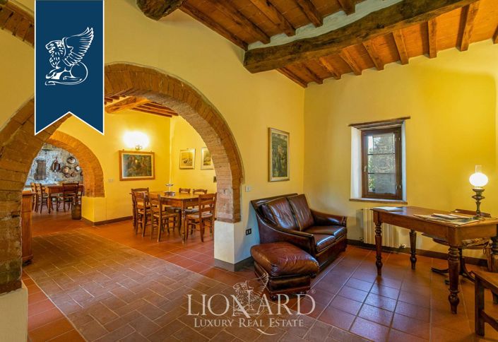 Image No.22-12 Bed Country House for sale