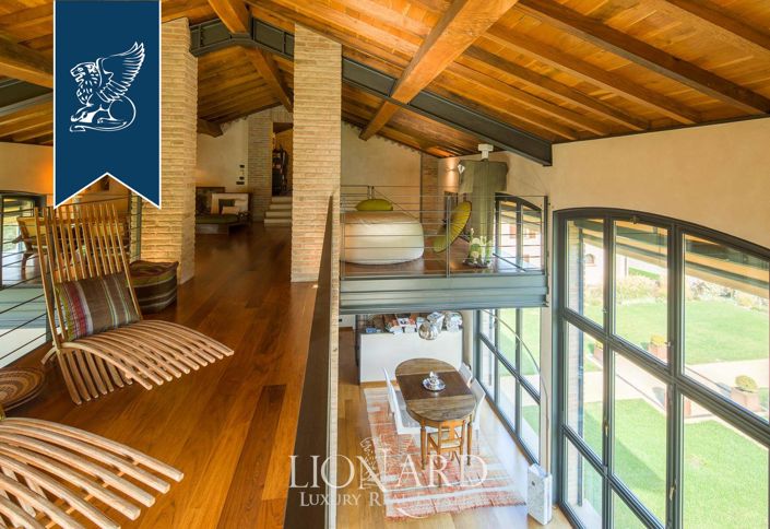 Image No.42-4 Bed Villa for sale