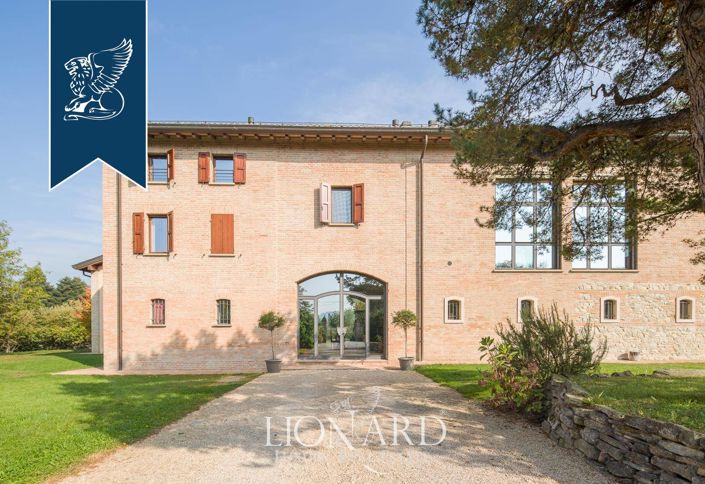 Image No.5-4 Bed Villa for sale