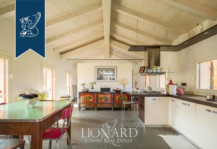 Image No.54-4 Bed Villa for sale