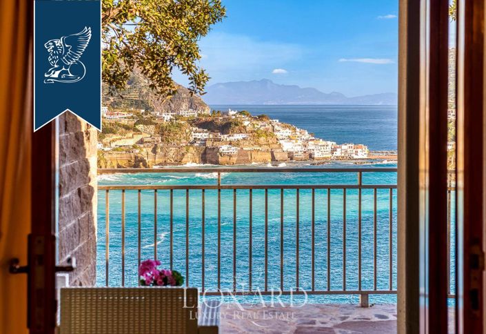 Image No.13-28 Bed Hotel for sale