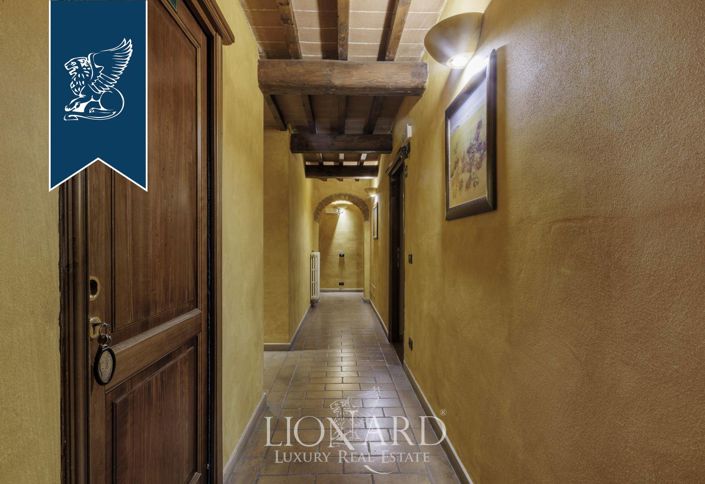 Image No.15-15 Bed Farmhouse for sale