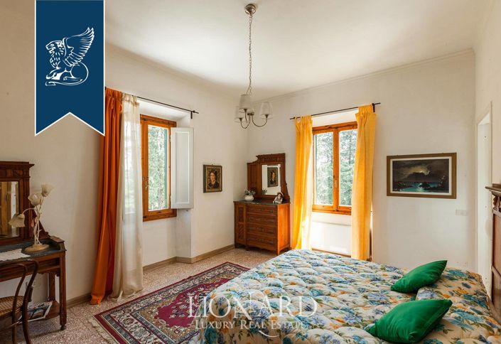 Image No.38-10 Bed Villa for sale