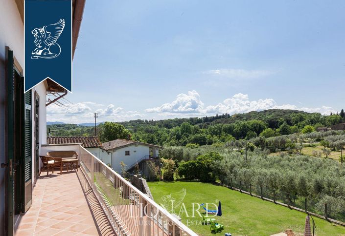 Image No.41-10 Bed Villa for sale