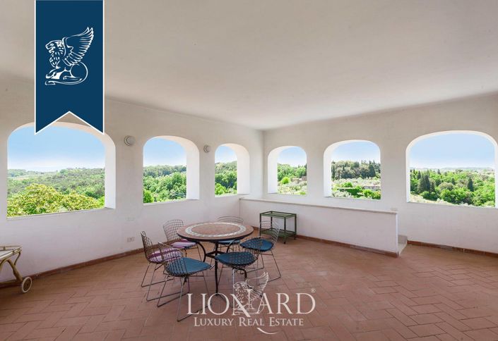 Image No.44-10 Bed Villa for sale