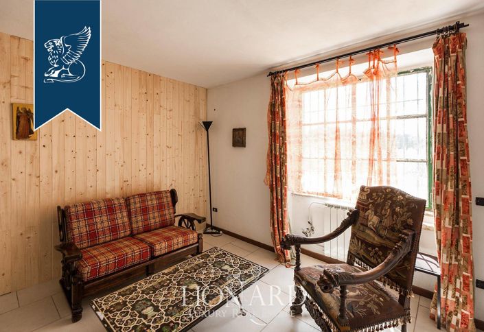 Image No.51-10 Bed Villa for sale