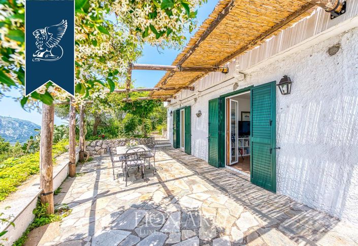 Image No.15-7 Bed Villa for sale