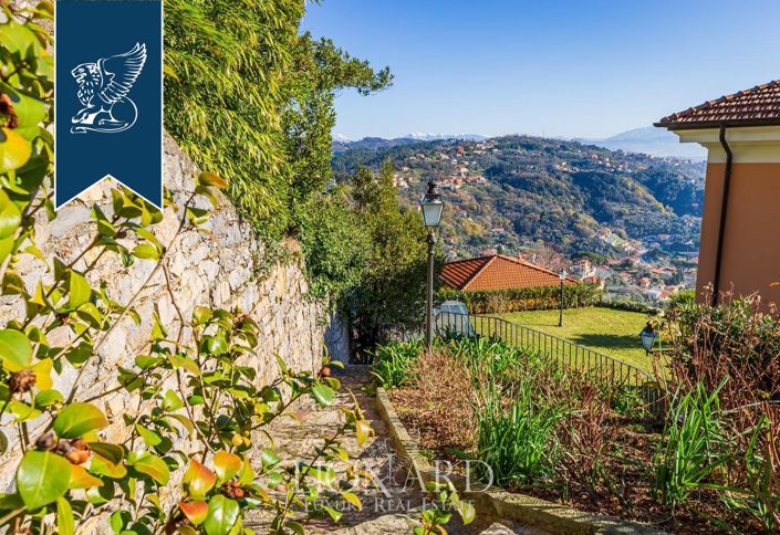 Image No.26-5 Bed Villa for sale