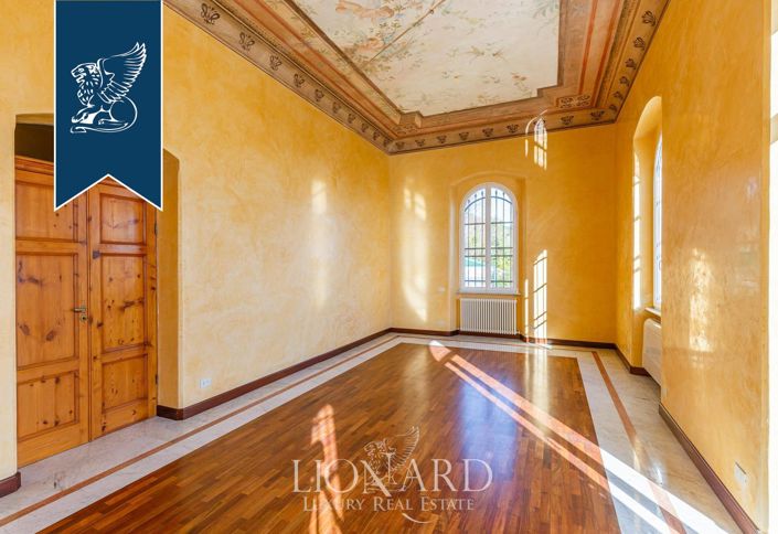 Image No.31-5 Bed Villa for sale