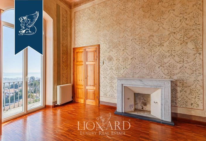 Image No.41-5 Bed Villa for sale