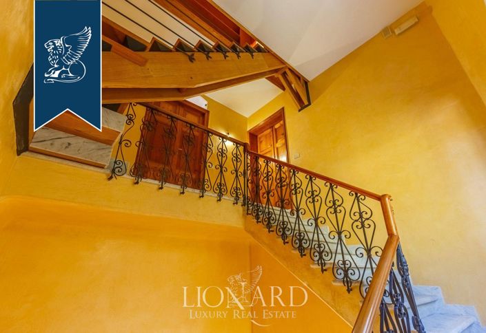 Image No.51-5 Bed Villa for sale