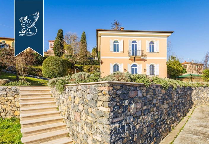 Image No.9-5 Bed Villa for sale