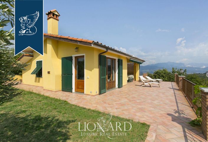 Image No.11-3 Bed Villa for sale