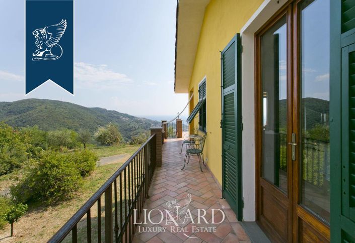 Image No.19-3 Bed Villa for sale