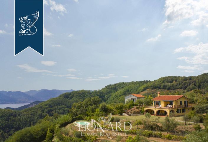 Image No.2-3 Bed Villa for sale