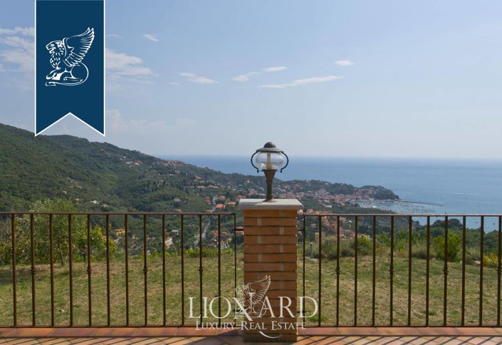 Image No.20-3 Bed Villa for sale