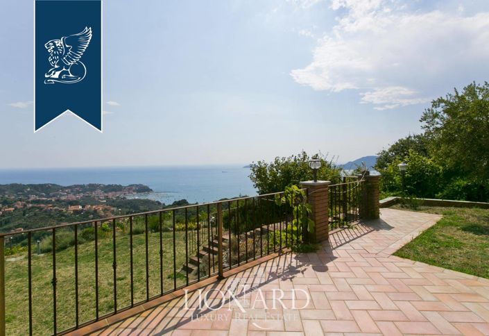 Image No.21-3 Bed Villa for sale