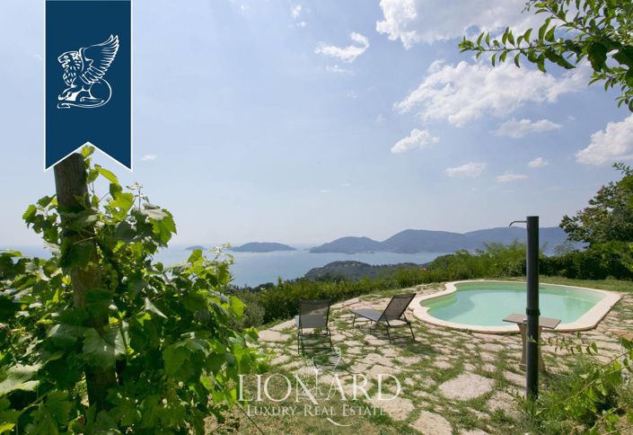 Image No.27-3 Bed Villa for sale