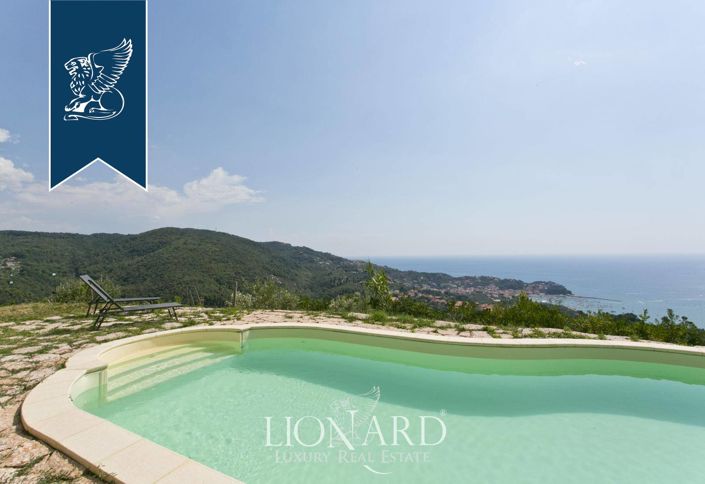 Image No.29-3 Bed Villa for sale