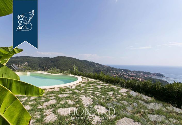 Image No.32-3 Bed Villa for sale