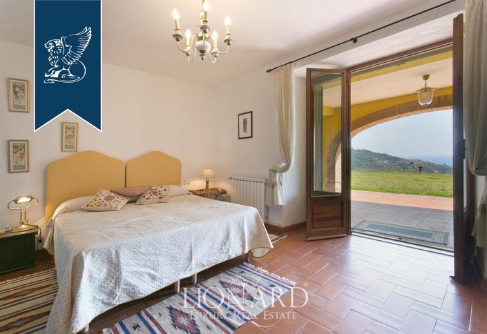 Image No.41-3 Bed Villa for sale