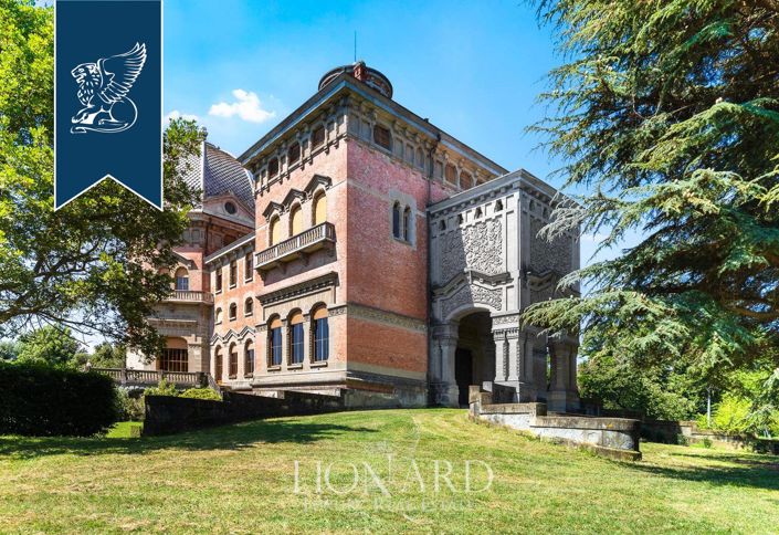 Image No.7-10 Bed Property for sale