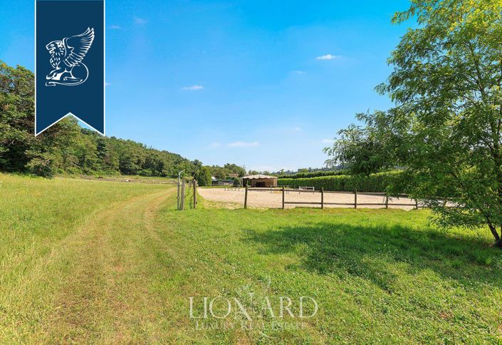 Image No.14-13 Bed Farmhouse for sale