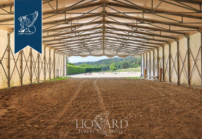 Image No.16-13 Bed Farmhouse for sale