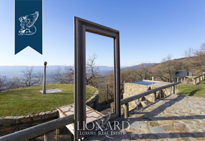 Image No.22-5 Bed Farmhouse for sale