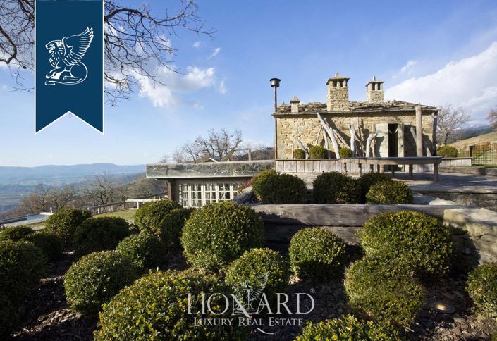 Image No.40-5 Bed Farmhouse for sale