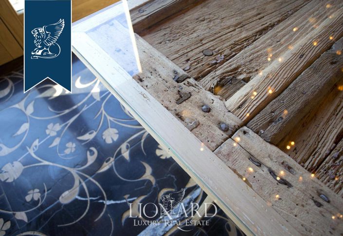 Image No.47-5 Bed Farmhouse for sale