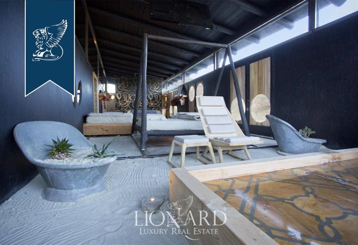 Image No.5-5 Bed Farmhouse for sale