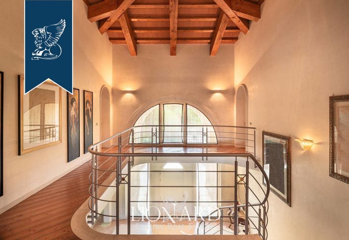 Image No.38-5 Bed Villa for sale