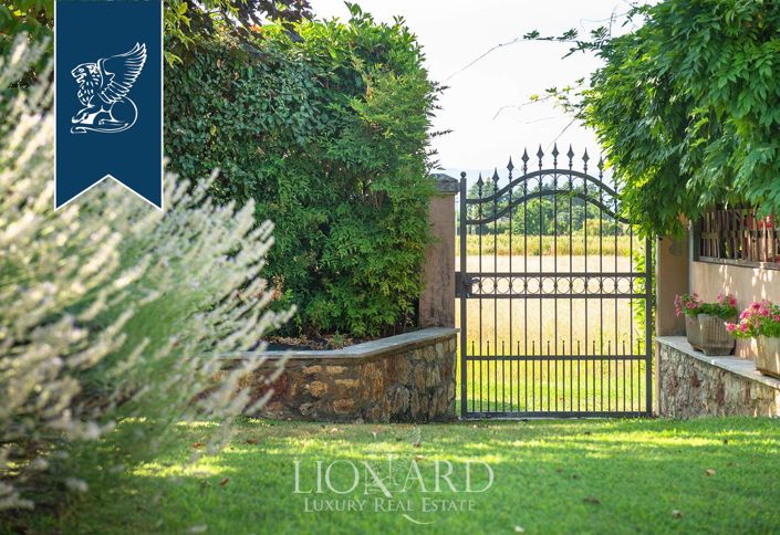 Image No.50-5 Bed Villa for sale