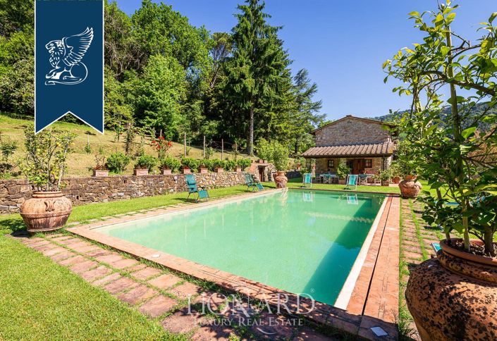 Image No.20-12 Bed Country House for sale