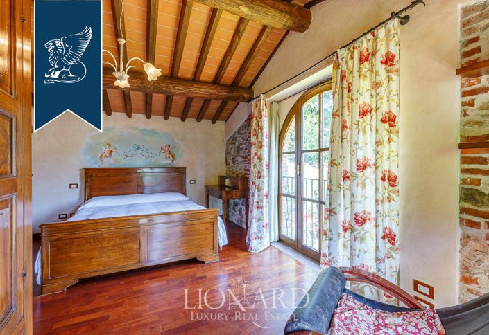 Image No.57-12 Bed Country House for sale