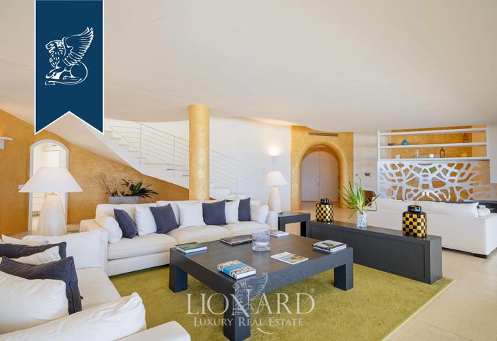 Image No.16-7 Bed Villa for sale