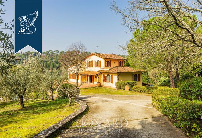 Image No.1-5 Bed Villa for sale