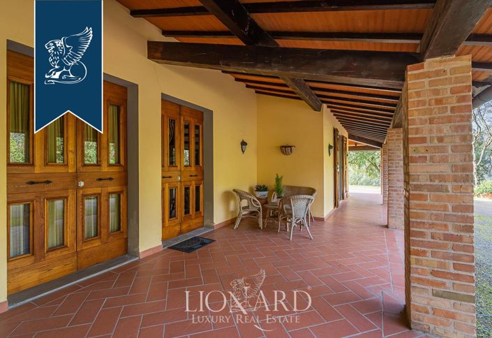 Image No.15-5 Bed Villa for sale