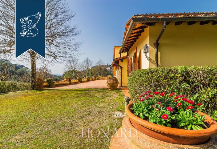 Image No.5-5 Bed Villa for sale