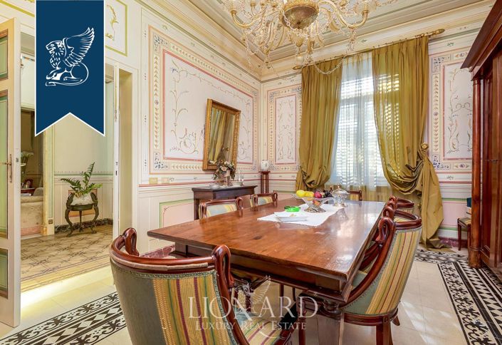 Image No.18-5 Bed Villa for sale