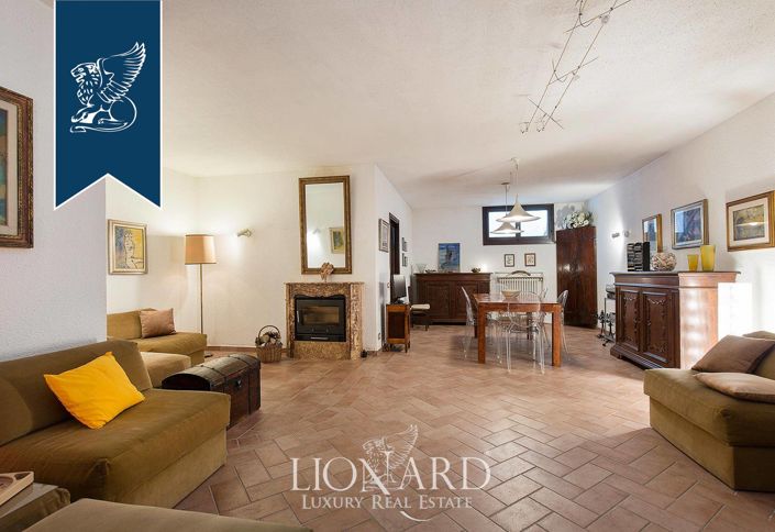 Image No.43-5 Bed Villa for sale