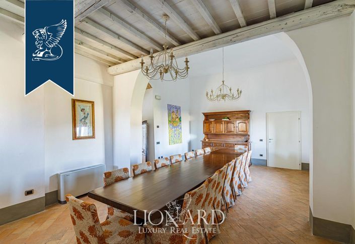 Image No.22-7 Bed Farmhouse for sale