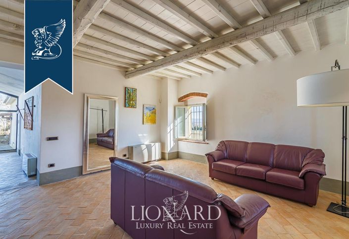 Image No.27-7 Bed Farmhouse for sale